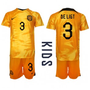 Netherlands Matthijs de Ligt #3 Replica Home Stadium Kit for Kids World Cup 2022 Short Sleeve (+ pants)